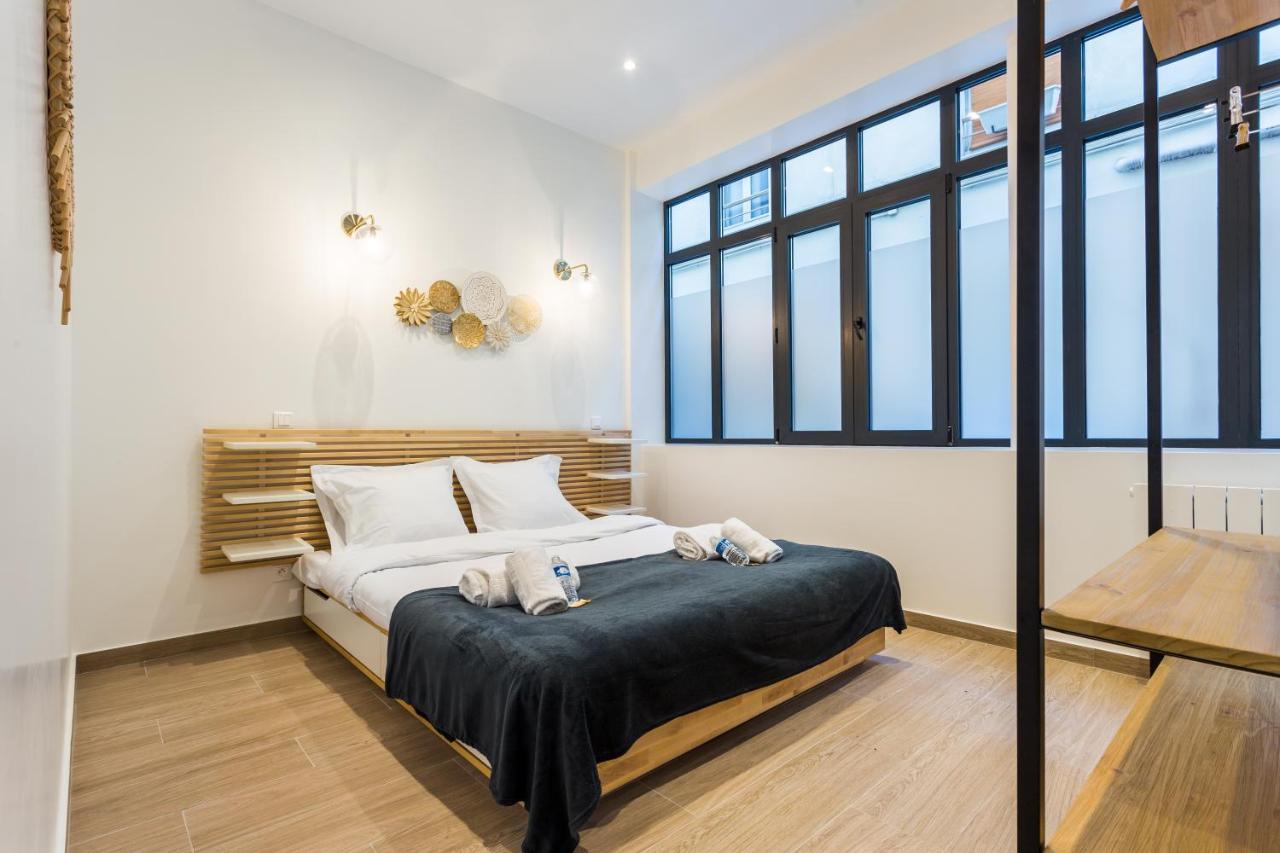 Apartment Cmg Boulevard Voltaire / Truillot D